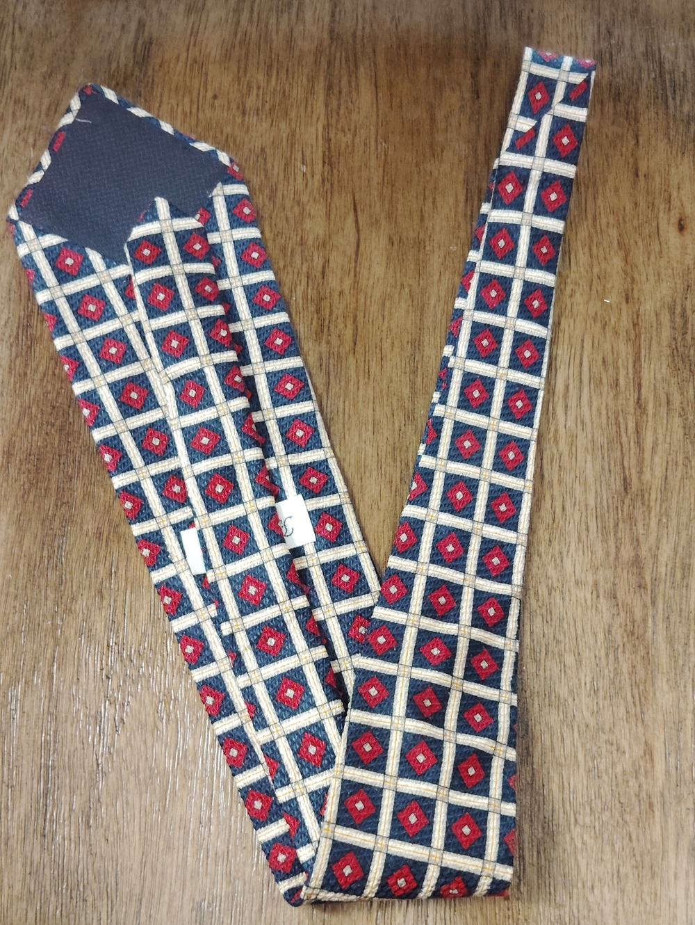 Men's Navy Tie with Red Diamond Grid Pattern
